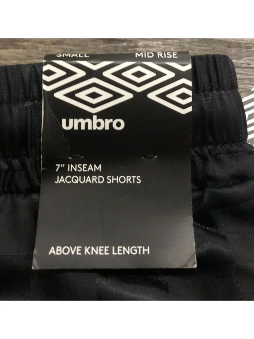 Umbro Mens Small Black Checked Nylon Soccer Shorts New with Tags